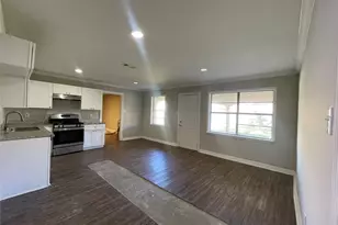 1527 Debeney Dr, Houston, TX 77039 - Photo 13