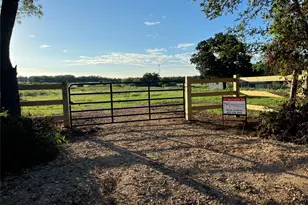 1018 Red Town Rd, Elgin, TX 78621 - Photo 1