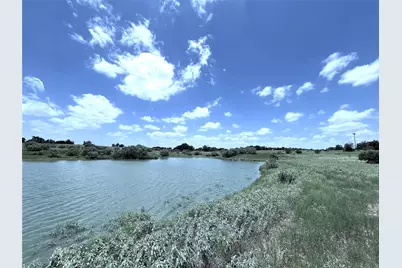 1018 Red Town Rd, Elgin, TX 78621 - Photo 11