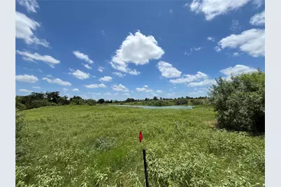 1018 Red Town Rd, Elgin, TX 78621 - Photo 3
