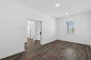 12106 Old Fashion Cir, Mont Belvieu, TX 77535 - Photo 5