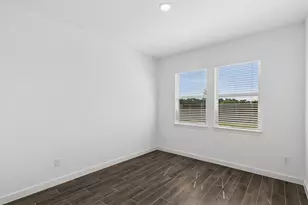 12106 Old Fashion Cir, Mont Belvieu, TX 77535 - Photo 19