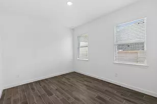 12106 Old Fashion Cir, Mont Belvieu, TX 77535 - Photo 21