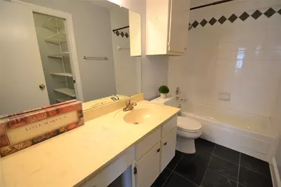 2626 North Boulevard #22, Houston, TX 77098 - Photo 31