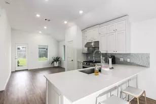 5127 Blessing Dr, Katy, TX 77493 - Photo 9