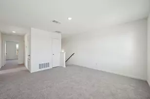 10318 Red Orchid Dr, Houston, TX 77016 - Photo 5