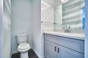 11011 Landsbury Ct, Houston, TX 77099 - Photo 19