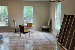 7715 W Hardy Rd, Houston, TX 77022 - Photo 3