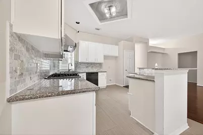 9846 N Villa Drive, Houston, TX 77064 - Photo 15