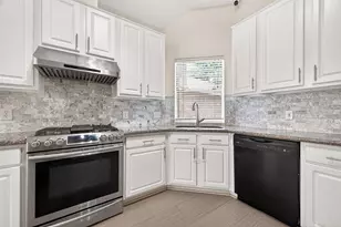 9846 N Villa Dr, Houston, TX 77064 - Photo 17