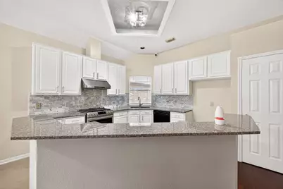9846 N Villa Drive, Houston, TX 77064 - Photo 13