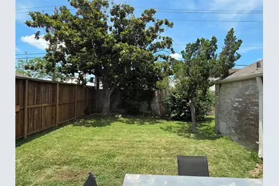 2621 Country Club Boulevard, Sugar Land, TX 77478 - Photo 11