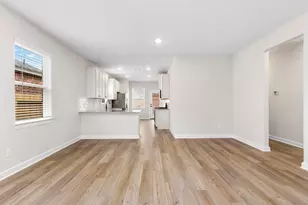 1026 Whispering Winds Dr, Beasley, TX 77417 - Photo 5