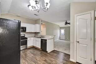 24211 Soft Pine Dr, Houston, TX 77336 - Photo 15