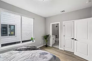 1222 W 18th St, Houston, TX 77008 - Photo 21