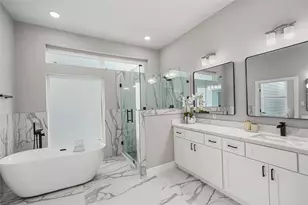 1222 W 18th St, Houston, TX 77008 - Photo 5