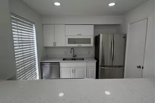 6645 Wanda Ln, Houston, TX 77074 - Photo 23