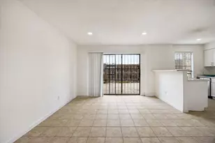 6645 Wanda Ln, Houston, TX 77074 - Photo 7
