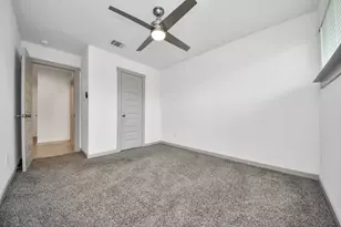1118 Hyde Lk Ln, Missouri City, TX 77459 - Photo 5