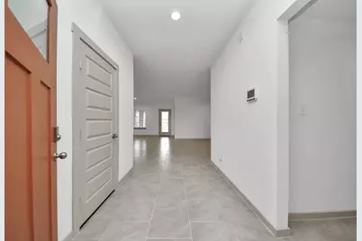 1118 Hyde Lake Lane, Missouri City, TX 77459 - Photo 3