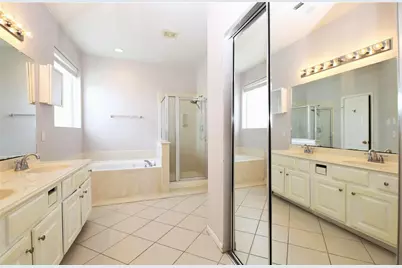 4602 Rainbow Valley Court, Missouri City, TX 77459 - Photo 11