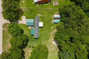 516 County Rd 4021, Dayton, TX 77535 - Photo 21