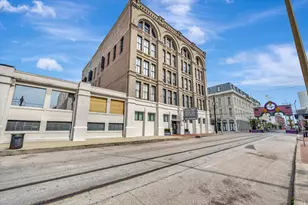 2400 Mechanic St, Galveston, TX 77550 - Photo 11