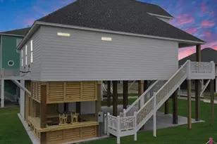 2301 Trinidad Dr, Crystal Beach, TX 77650 - Photo 43