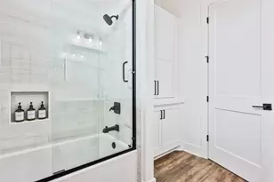 2301 Trinidad Dr, Crystal Beach, TX 77650 - Photo 23