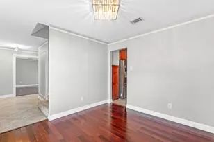 711 Lodgehill Ln, Houston, TX 77090 - Photo 11