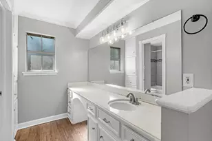 711 Lodgehill Ln, Houston, TX 77090 - Photo 15
