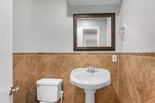 711 Lodgehill Ln, Houston, TX 77090 - Photo 17