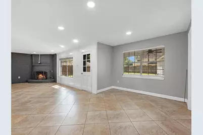 711 Lodgehill Lane, Houston, TX 77090 - Photo 9