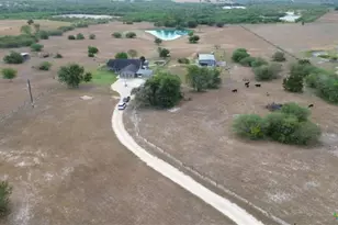 1733 Co Rd 376, Shiner, TX 77984 - Photo 33