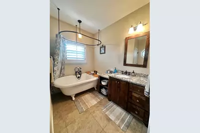 1733 County Road 376, Shiner, TX 77984 - Photo 15