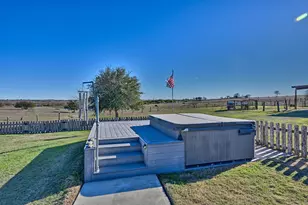 1733 Co Rd 376, Shiner, TX 77984 - Photo 23
