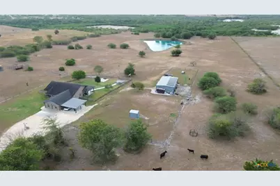 1733 County Road 376, Shiner, TX 77984 - Photo 31