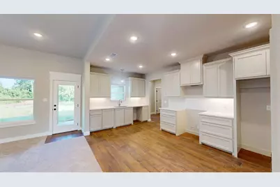 58 Lantana Court, Lake Jackson, TX 77566 - Photo 5