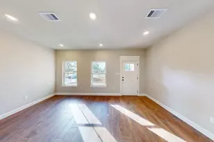 58 Lantana Ct, Lake Jackson, TX 77566 - Photo 25