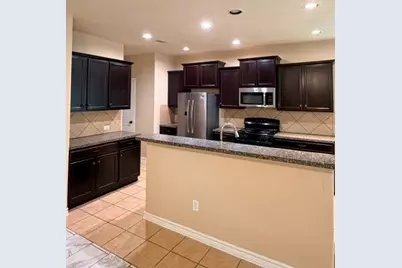 9 Supiro Court, Manvel, TX 77578 - Photo 5