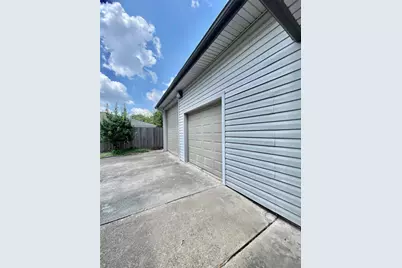 5638 Grape Street, Houston, TX 77096 - Photo 41