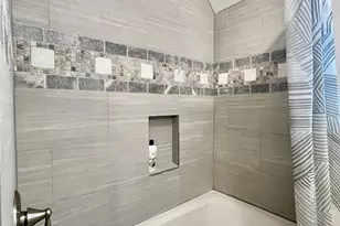 5638 Grape St, Houston, TX 77096 - Photo 25