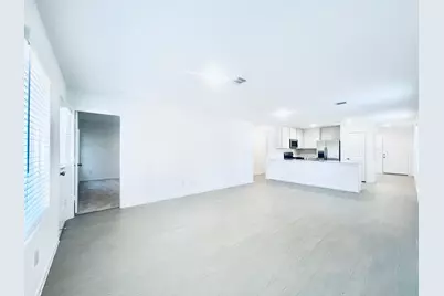 3090 Mallorca Dr, Conroe, TX 77301 - Photo 7