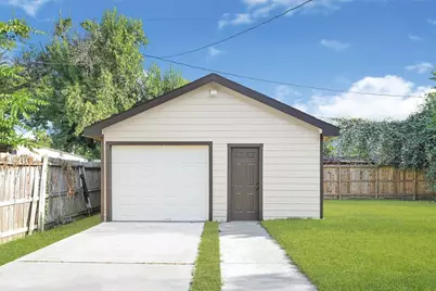 7337 Miley Street, Houston, TX 77028 - Photo 11