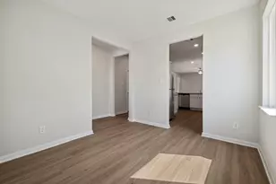 335 Kingston Wy, Waller, TX 77484 - Photo 5