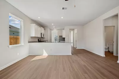 335 Kingston Way, Waller, TX 77484 - Photo 15