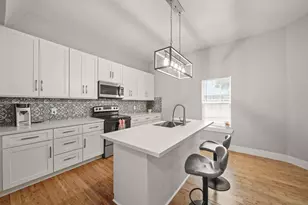 3403 Ursuline St, Galveston, TX 77550 - Photo 33