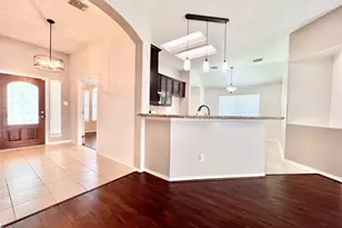 67 N Merryweather Cir, Conroe, TX 77384 - Photo 7