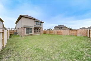812 Laguna Grn Ln, Katy, TX 77493 - Photo 37