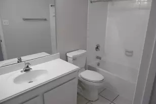 1106 Kerri Ct, Sugar Land, TX 77479 - Photo 11